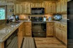 Aska Lodge - Fully Equipped Kitchen on Main